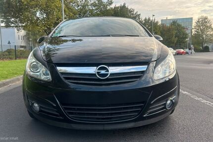 Opel Corsa 256.000 km 1.950 &euro; Ratingen 40878