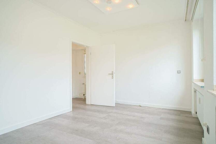 Licht, Raum, Lebensqualität - Ihr neues Zuhause mit Garage am Waldrand von Speldorf 4 zimmer