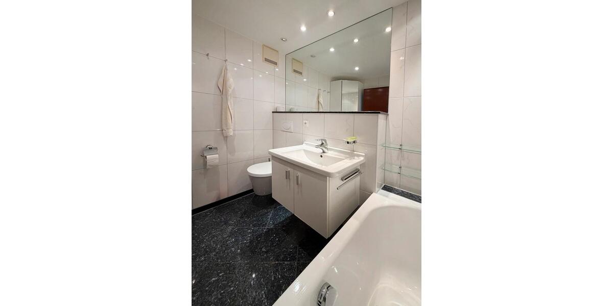 Erdgeschoßwohnung Essen Stadtbezirk IX - 3 Zimmer, 82 m&sup2;, 320.000&euro; | Angebot:26852862