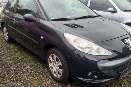 Peugeot 206 113.000 km 2.500 € Essen 45326