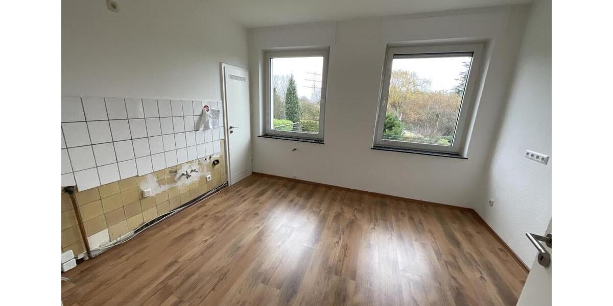 Erdgeschoßwohnung Essen Frillendorf - 2 Zimmer, 77 m&sup2;, 669&euro; | Angebot:21275812
