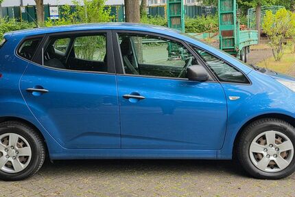 Kia Venga 128.900 km 5.950 &euro; Dorsten 46282