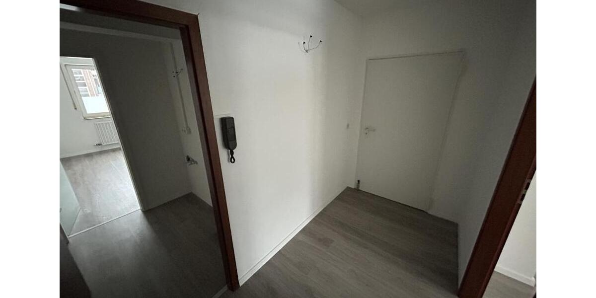 Kleines Büro ab sofort zur Anmietung frei zimmer