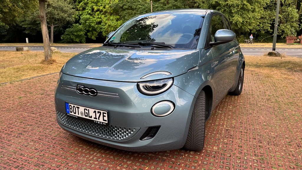 Fiat 500 61.000 km 15.590 &euro; Bottrop 46242