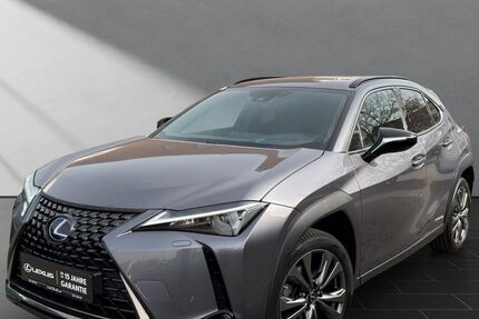 Lexus UX 71.000 km 23.950 &euro; Duisburg 47055