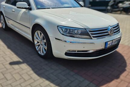 VW Phaeton 198.000 km 8.690 &euro; Witten 58455