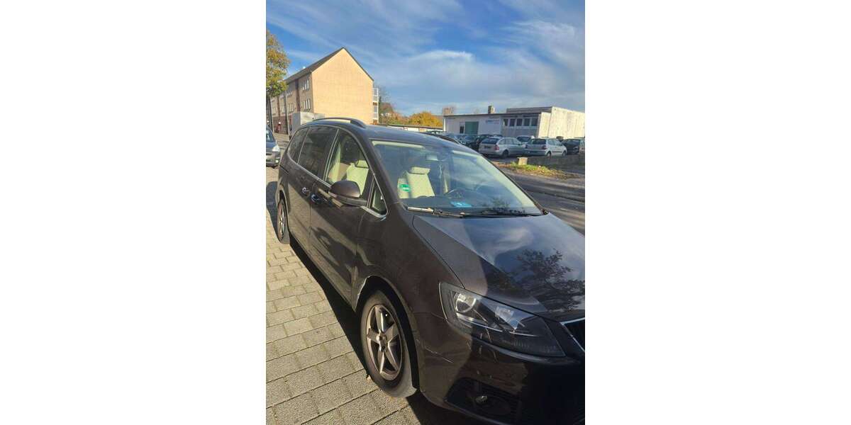 Seat Alhambra 226.600 km 9.500 € Duisburg 47226