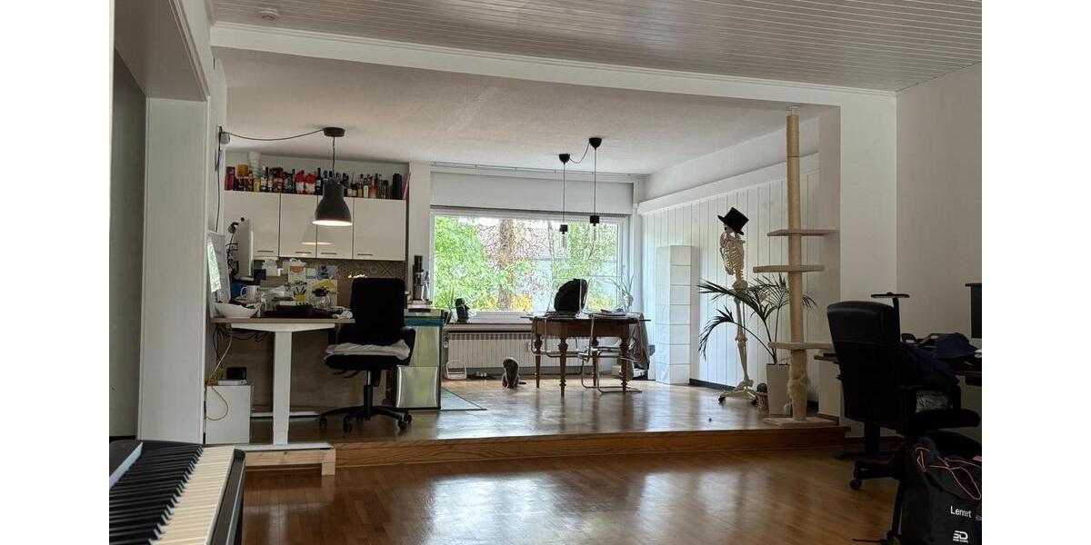 Erdgeschoßwohnung Mülheim an der Ruhr Mellinghofen - 5 Zimmer, 160 m&sup2;, 1.765&euro; | Angebot:26286797