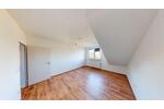 Dachgeschoßwohnung Dinslaken Lohberg - 3.5 Zimmer, 88 m&sup2;, 650&euro; | Angebot:26262456