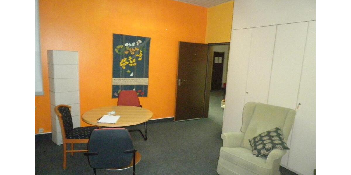 Erdgeschoßwohnung Oberhausen - 3 Zimmer, 64 m&sup2;, 134.000&euro; | Angebot:26134570