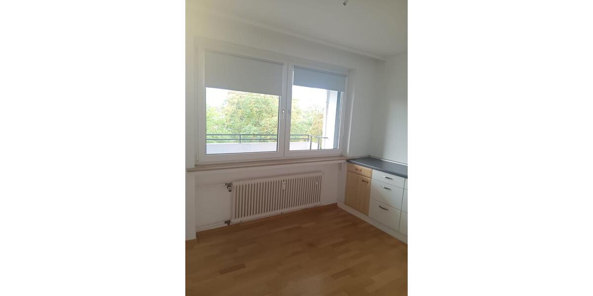 Etagenwohnung Wesel - 2 Zimmer, 65 m&sup2;, 160.000&euro; | Angebot:27619170