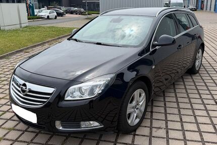 Opel Insignia 145.000 km 2.990 &euro; Essen 45329