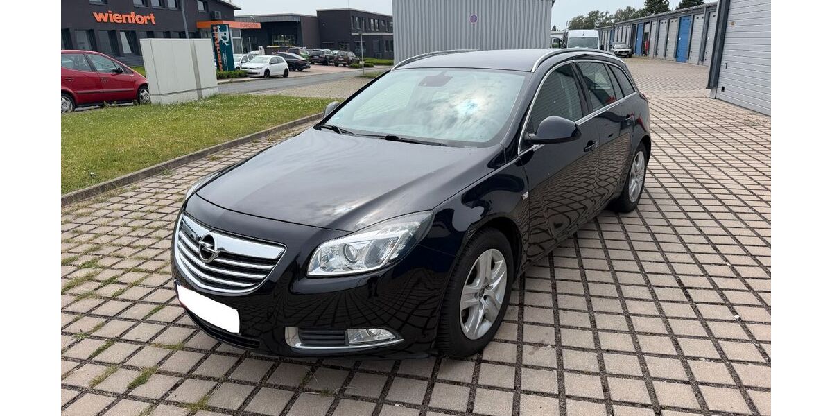 Opel Insignia 145.000 km 2.990 &euro; Essen 45329