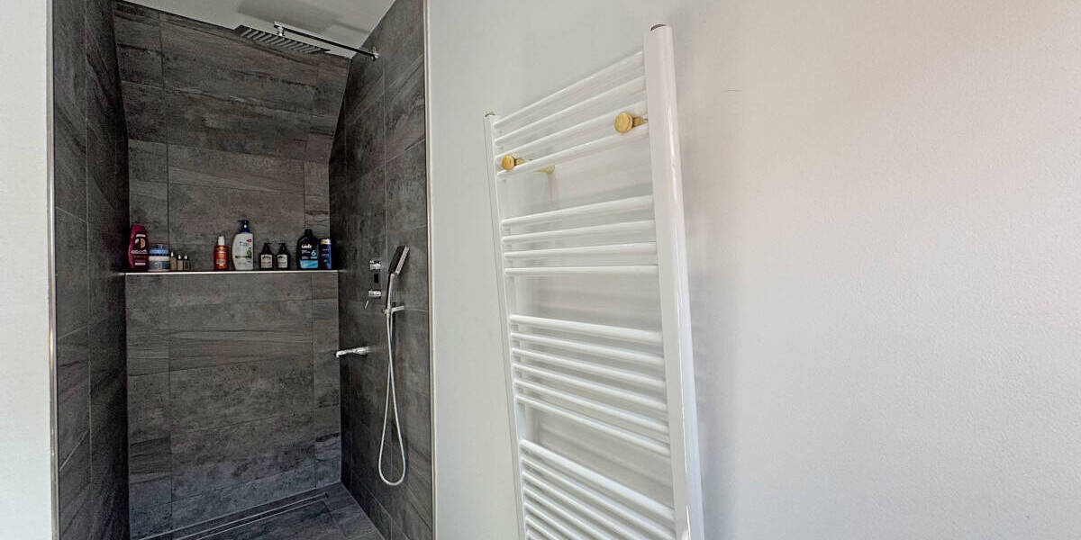 Charmantes Reihenmittelhaus mit ausgebautem Dachgeschoss in ruhiger Lage von Wesel-Fusternberg! 4 zimmer