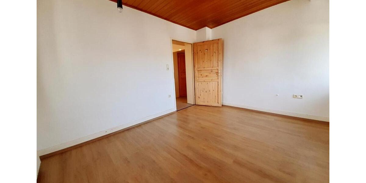 Etagenwohnung Gelsenkirchen Buer - 3 Zimmer, 61 m&sup2;, 470&euro; | Angebot:26182160