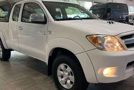 Toyota Hilux 249.000 km 14.490 € Datteln 45711