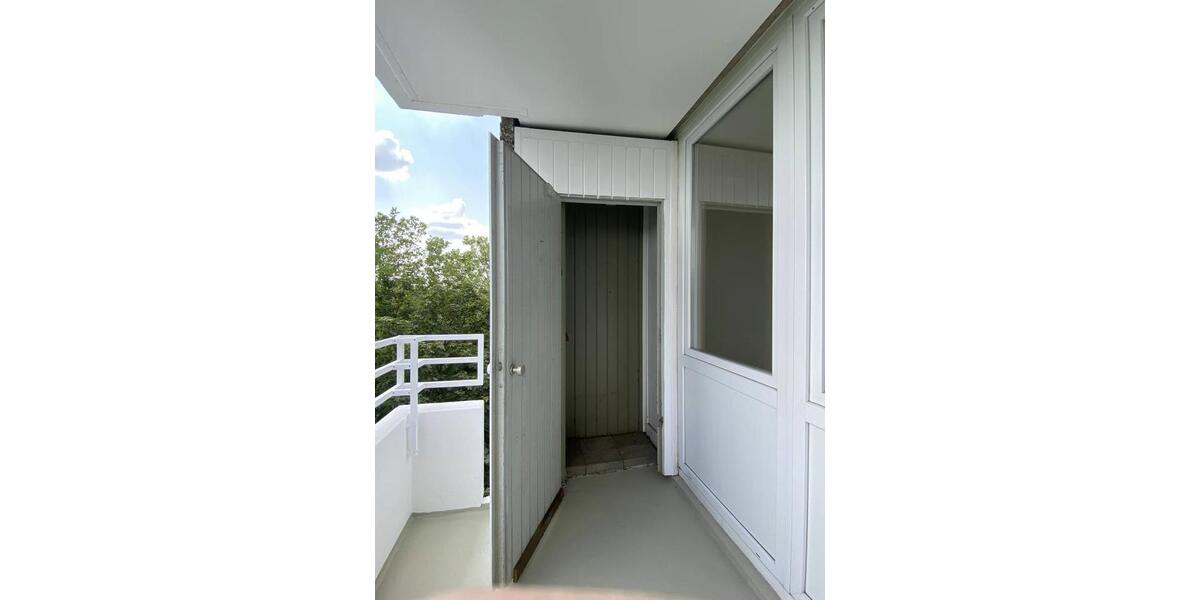 Etagenwohnung Duisburg Beeck - 3 Zimmer, 82 m&sup2;, 579&euro; | Angebot:26389116
