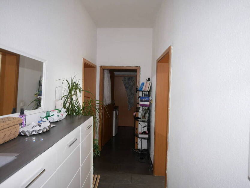 Solides Wohn- und Geschäftshaus mit 4 Wohnungen und 1 Gewerbeeinheit in Herne-Zentrum
