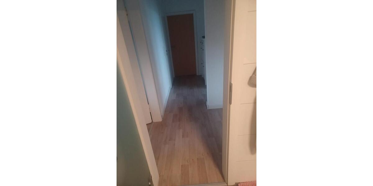 Dachgeschoßwohnung Bottrop - 3.5 Zimmer, 67 m&sup2;, 685&euro; | Angebot:26271941