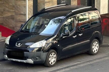 Peugeot Partner Tepee 305.000 km 2.000 &euro; Neukirchen-Vluyn 47506