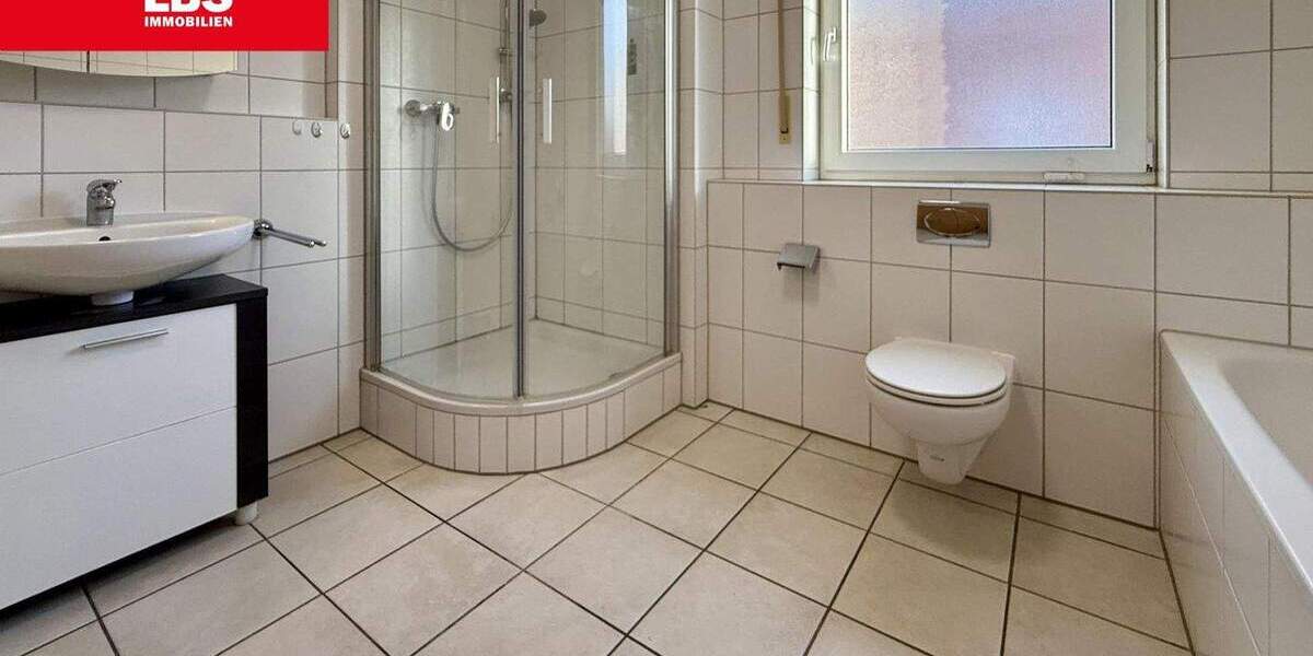 Familienidyll in perfekter Lage von Eigen mit schönem Garten und Garage! 4 zimmer