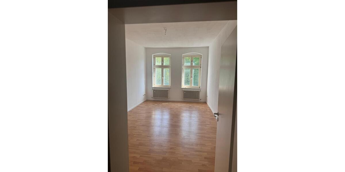 Etagenwohnung Essen Stadtbezirk VIII - 4 Zimmer, 130 m&sup2;, 1.190&euro; | Angebot:26329289