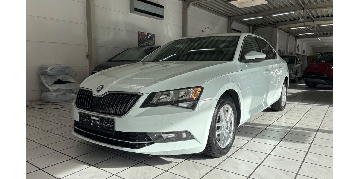 Skoda Superb 100.000 km 16.900 &euro; Essen - Karnap 45329