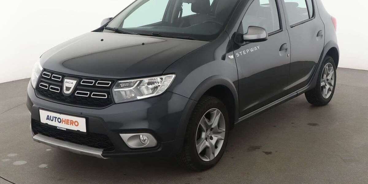 Dacia Sandero 86.747 km 9.520 &euro; Essen 45141