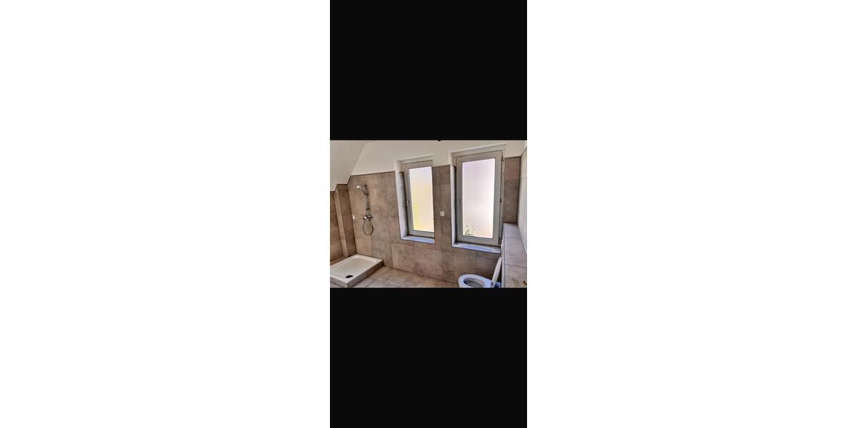 Erdgeschoßwohnung Bochum Altenbochum - 4 Zimmer, 120 m&sup2;, 1.600&euro; | Angebot:26254951