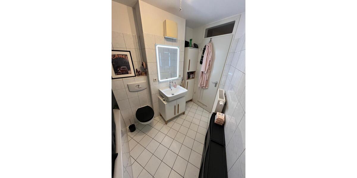 Zu vermieten „Eigentumswohnung“ mit Fahrstuhl und Tiefgarage 2 zimmer