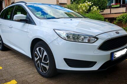 Ford Focus 225.623 km 5.800 &euro; Duisburg 47259
