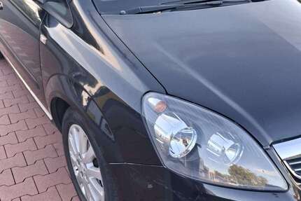 Opel Zafira 106.532 km 4.500 € Essen 45356