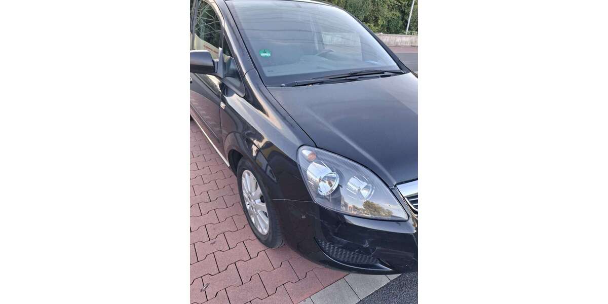 Opel Zafira 106.532 km 4.500 € Essen 45356