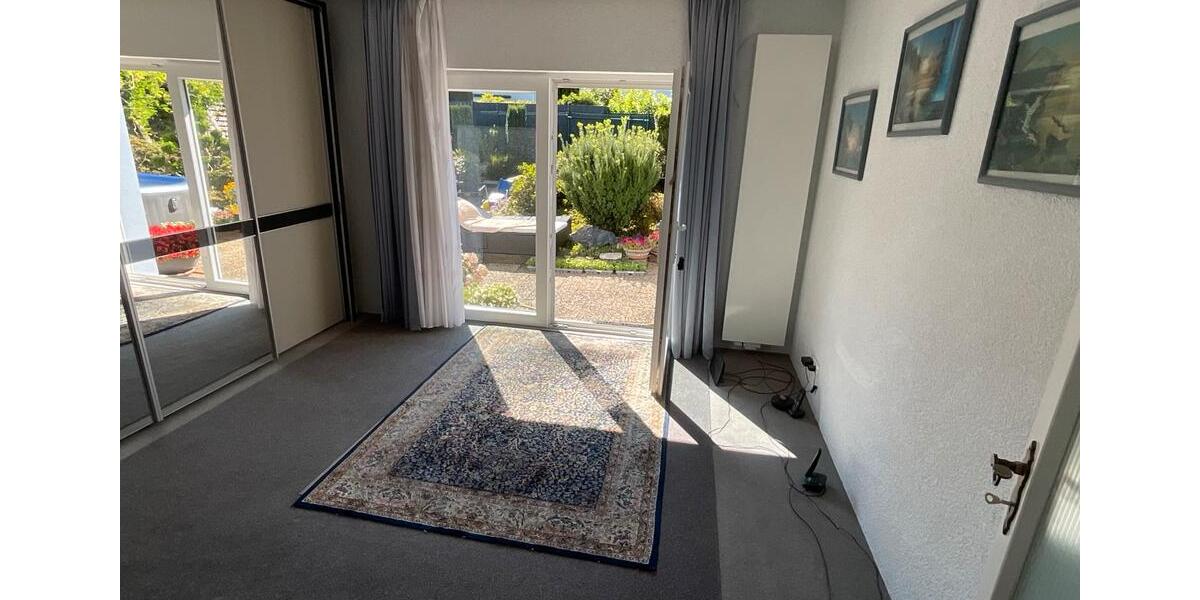 Bungalow Essen Huttrop - 3.5 Zimmer, 110 m&sup2;, 1.870&euro; | Angebot:27615758