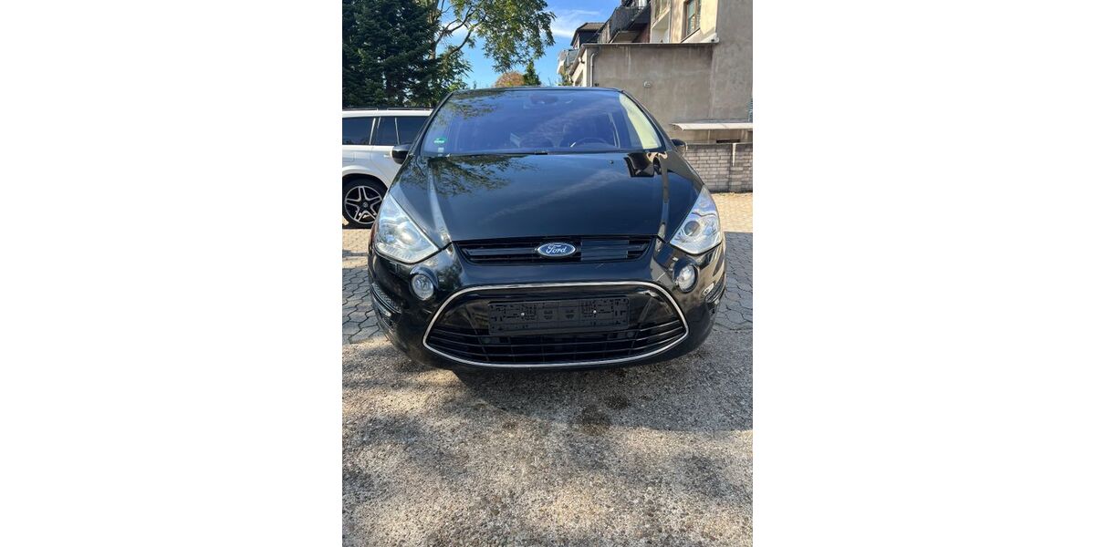 Ford S-Max 340.000 km 4.800 &euro; Oberhausen 46049