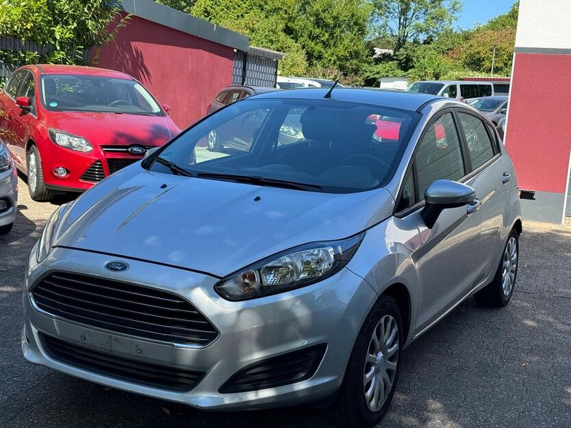 Ford Fiesta 96.000 km 4.000 € Castrop-Rauxel 44575