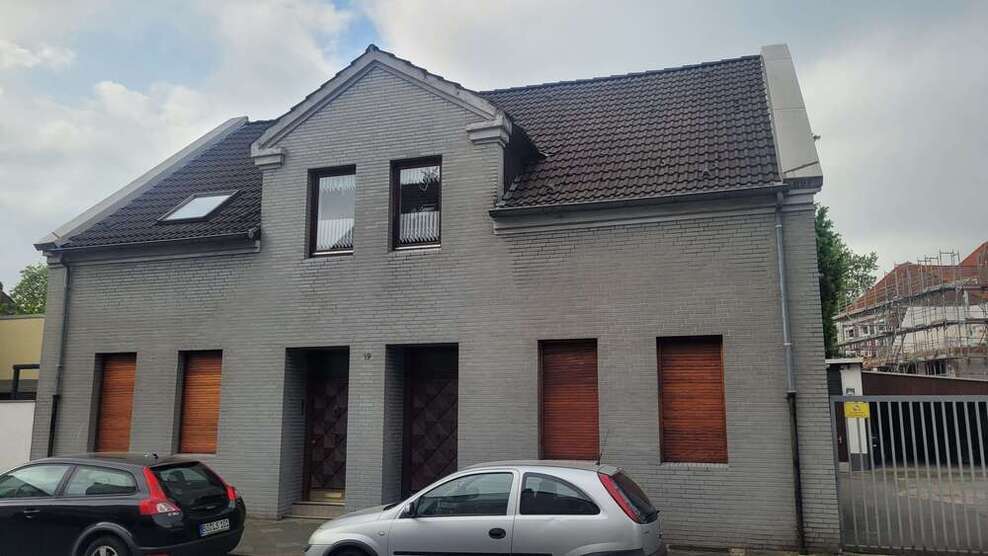 Haus zum Kaufen in Gelsenkirchen 519.000 € 268 m²