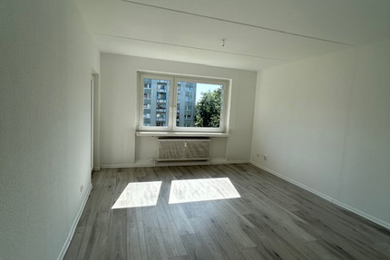 Wohnung Velbert Kostenberg - 2 Zimmer, 67 m&sup2;, 479&euro; | Angebot:26988658