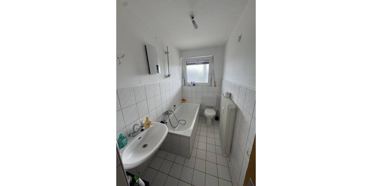 Etagenwohnung Moers Moers-Mitte - 3 Zimmer, 62 m&sup2;, 590&euro; | Angebot:26825322