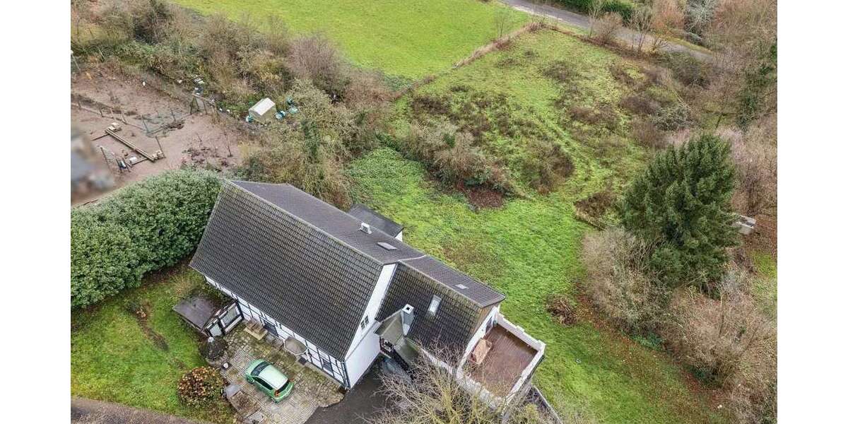 Einfamilienhaus Bochum Bochum-Südwest - 11 Zimmer, 256 m&sup2;, 749.000&euro; | Angebot:25380488