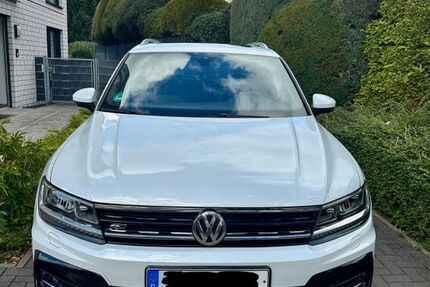 VW Tiguan 102.300 km 19.900 € Dinslaken 46535