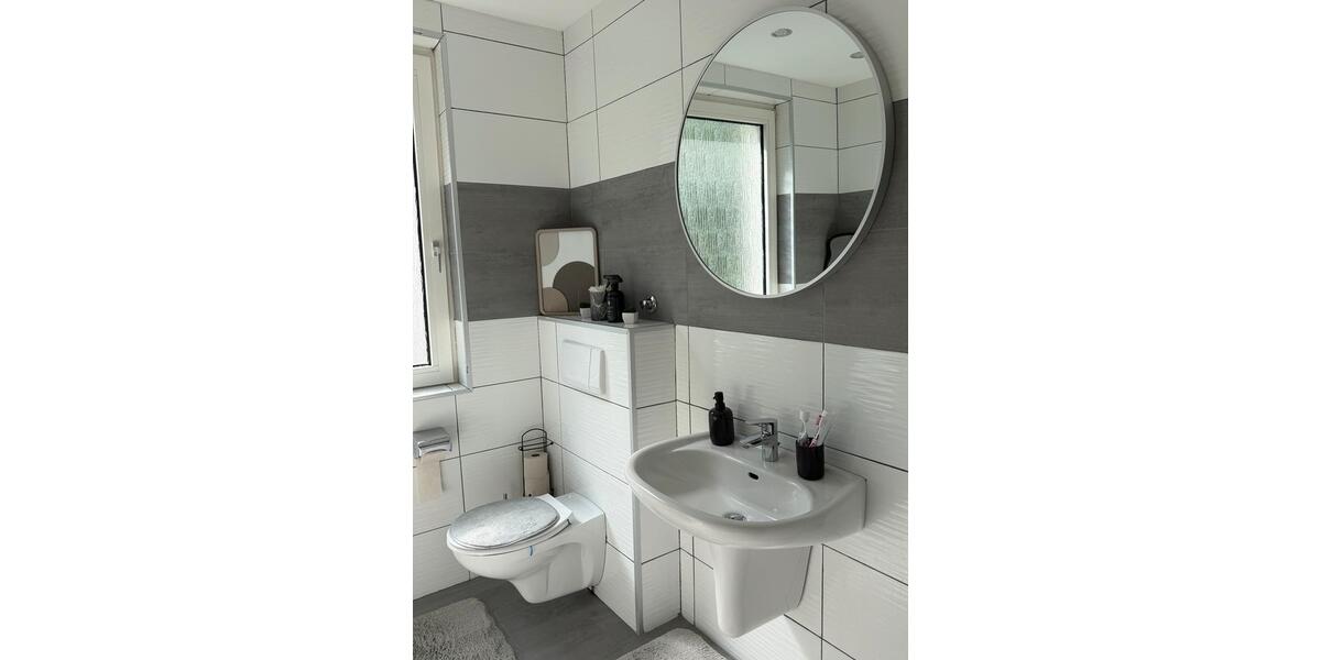 Etagenwohnung Essen Stadtkern - 3 Zimmer, 79 m&sup2;, 990&euro; | Angebot:26428292