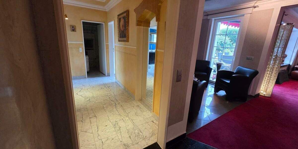 Mehrfamilienhaus, Wohnhaus Velbert Tönisheide - 4 Zimmer, 220 m&sup2;, 820.000&euro; | Angebot:25733905