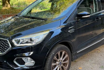 Ford Kuga 118.000 km 15.450 &euro; oberhausen 46045
