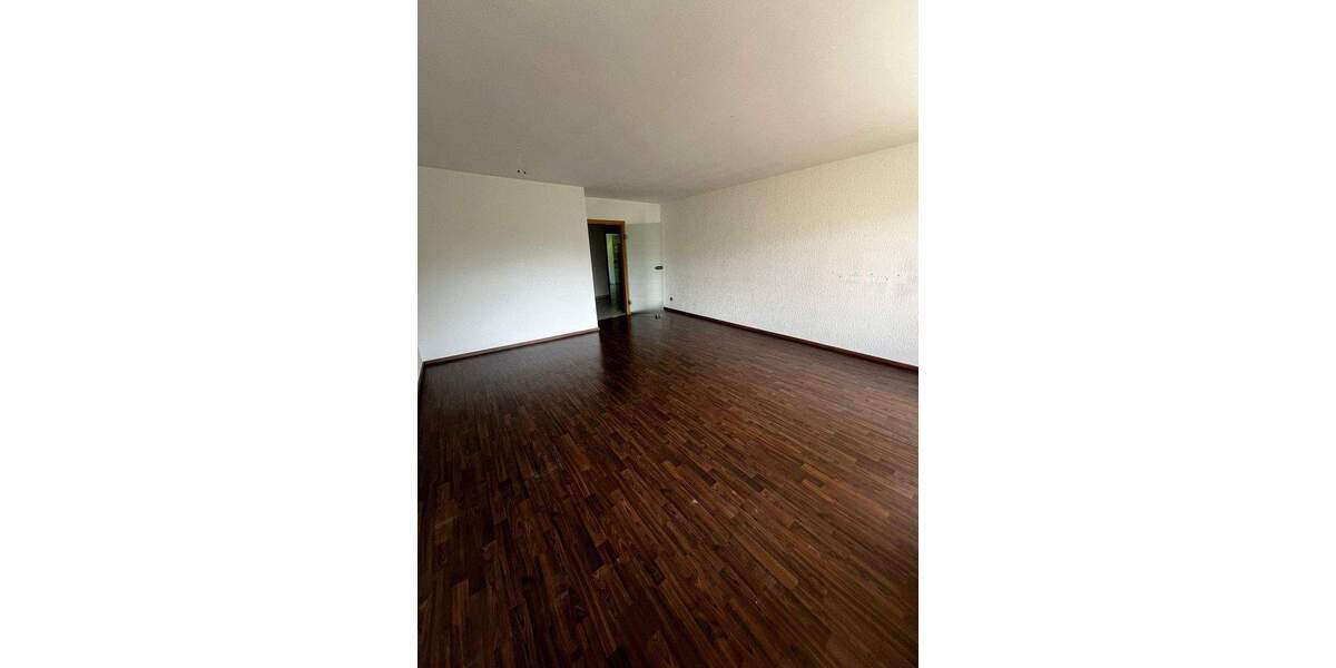 Etagenwohnung Mülheim an der Ruhr Holthausen - 3 Zimmer, 81 m&sup2;, 1.250&euro; | Angebot:25778235