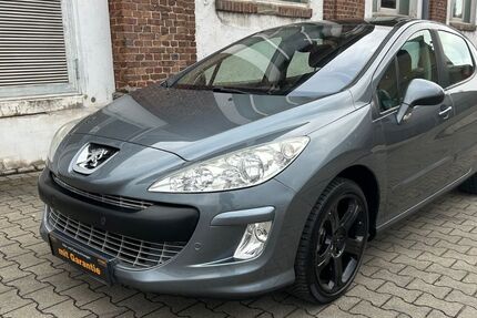 Peugeot 308 114.000 km 3.490 € Essen 45143
