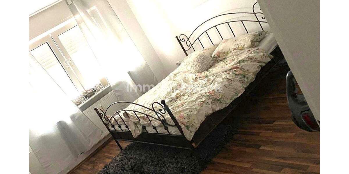 Mehrfamilienhaus mit 7 Wohnungen, Garage und ein Einfamilienhaus als Paket in Herne-Süd 1 zimmer