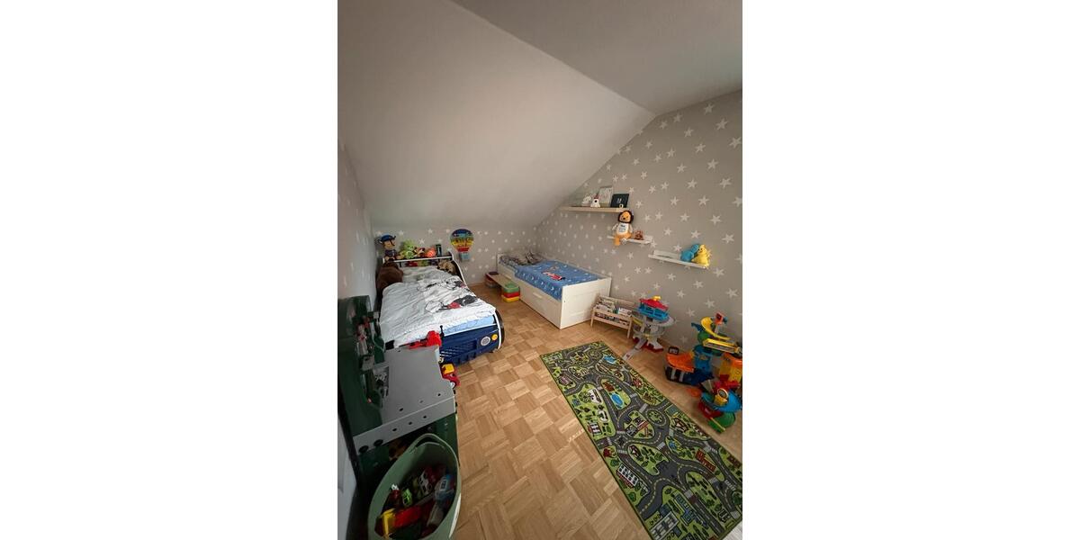 Dachgeschoßwohnung Neukirchen-Vluyn Vluyn - 4 Zimmer, 101 m&sup2;, 269.000&euro; | Angebot:27499796
