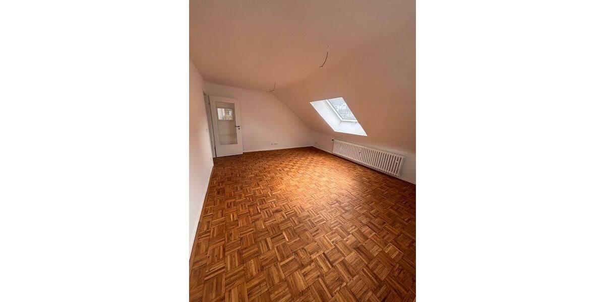 Etagenwohnung Mülheim an der Ruhr Broich - 3 Zimmer, 65 m&sup2;, 555&euro; | Angebot:26292894