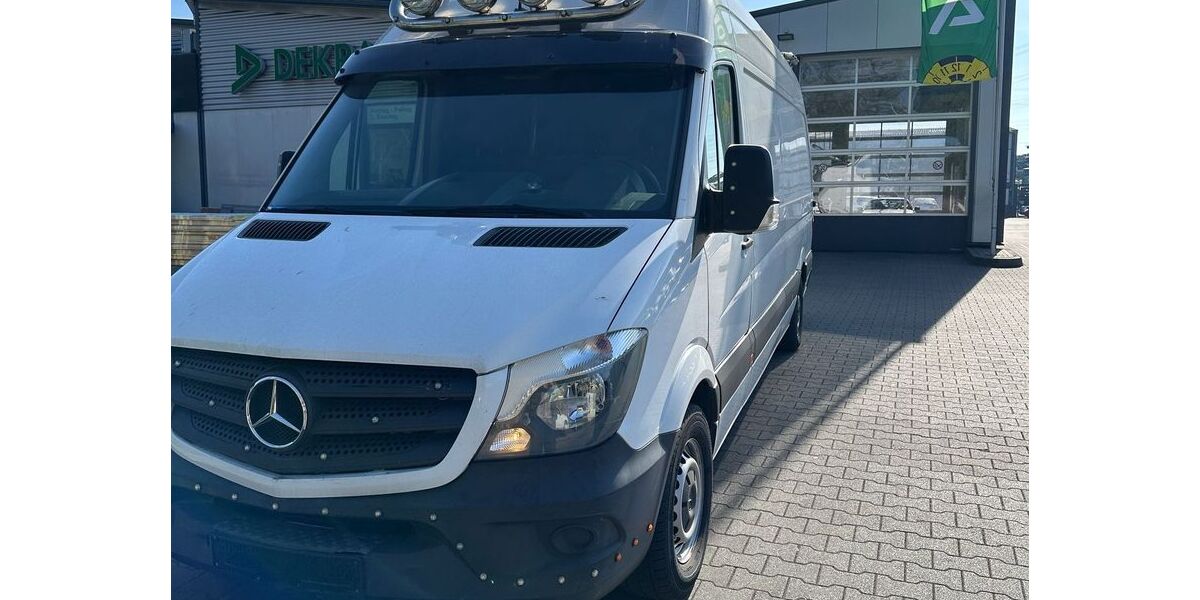 Mercedes-Benz Sprinter 143.351 km 20.490 € Bottrop 46238
